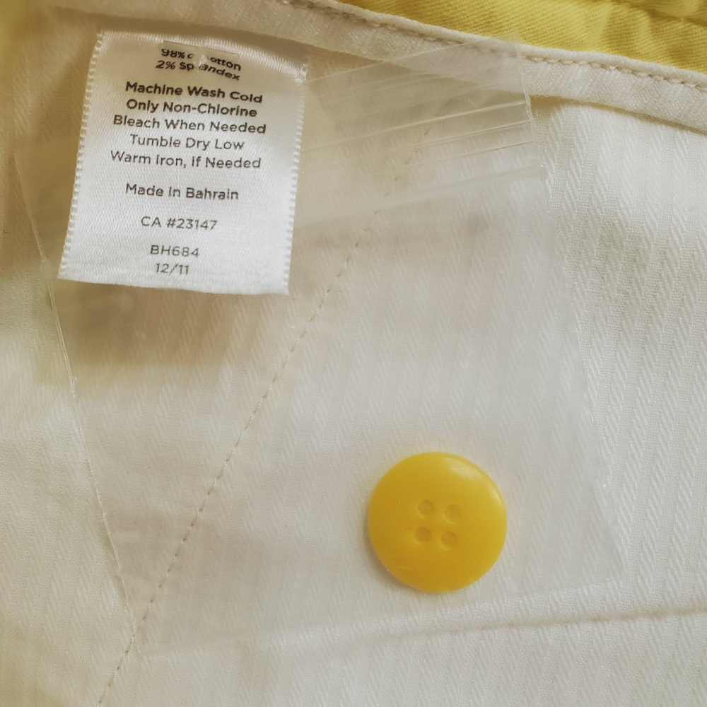 Talbots Yellow Capris - Picture 8 of 8